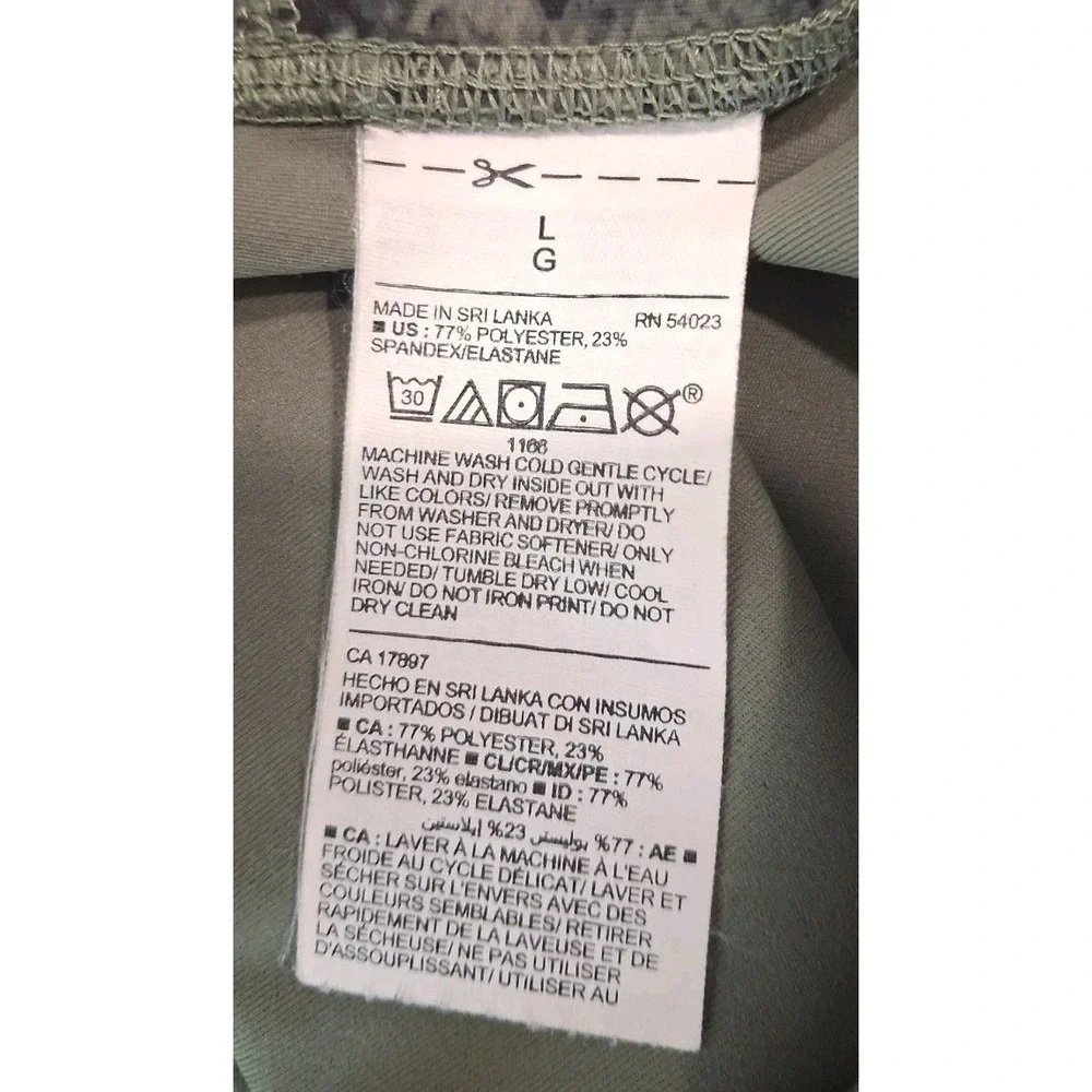 Old Navy Active Powersoft Biker Shorts Size Large Athleisure Activewear Gym - Picture 7 of 8